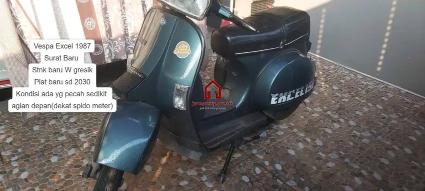 Vespa Excel 1987 W Gresik