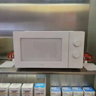 X*AOMI MICROWAVE OVEN