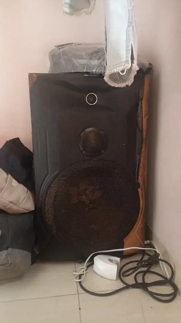Speaker sharp cbox pro 15