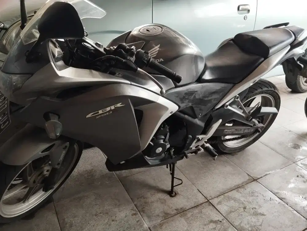 Honda cbr 250 abs (THN 2011)