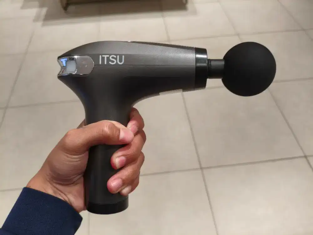 Alat pijat manual massage gun