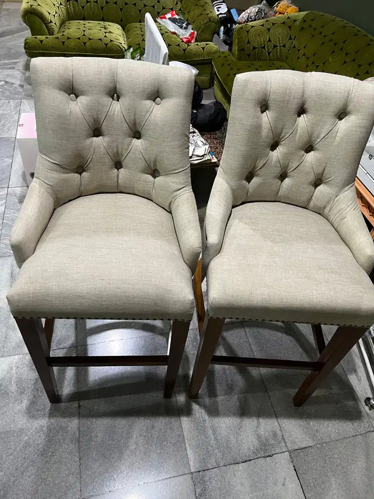 Kursi tinggi, mini Bar