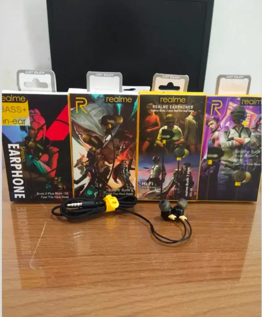 Stereo Earphone Realme Buds
