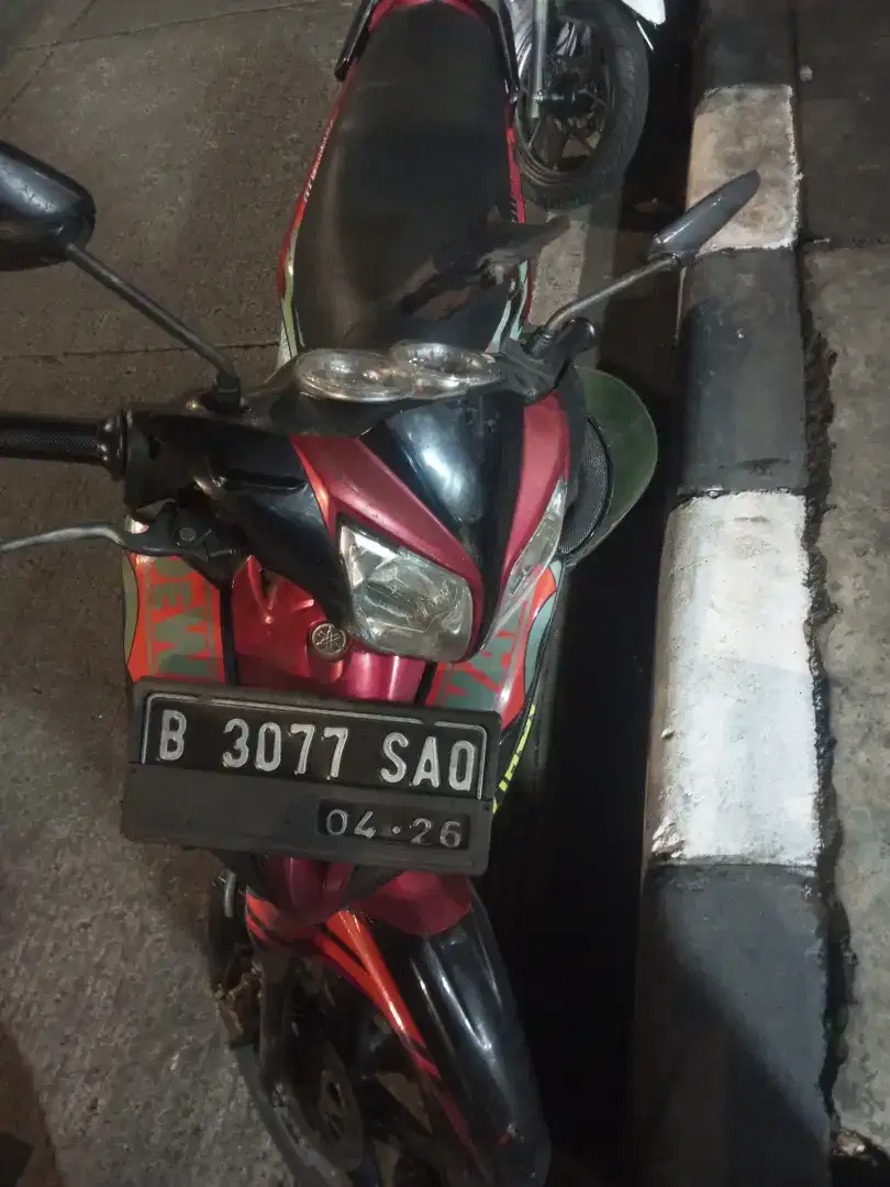 Yamaha Jupiter zrobot