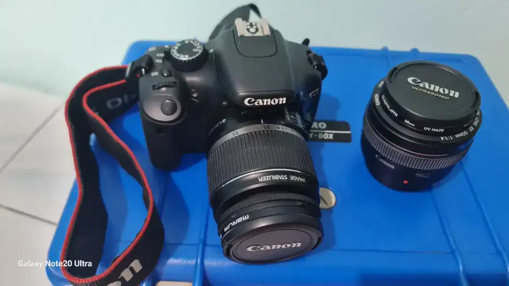 KAMERA CANON LENGKAP BOX DAN LENSA TAMBAHAN