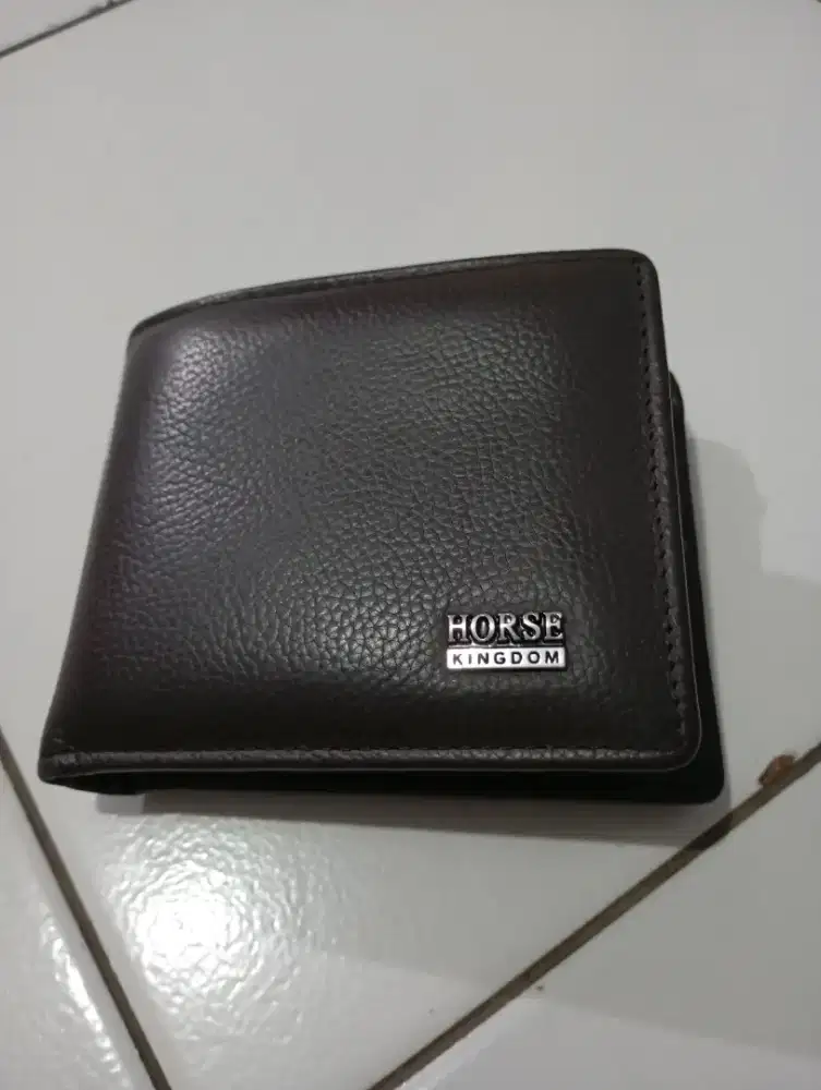 Dompet kulit hoki