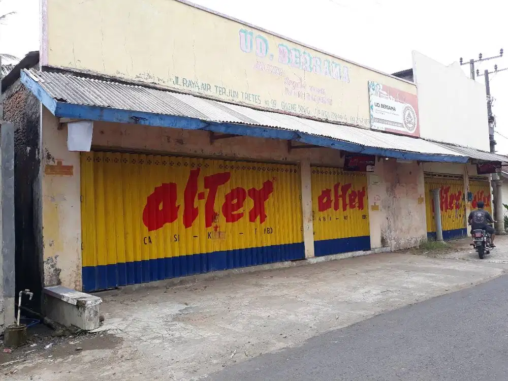 Ex Toko Desa Galengdowo, Kec. Wonosalam, Kab. Jombang,380m,SHM