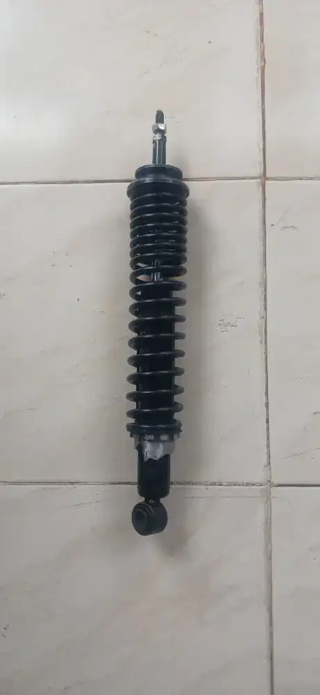 Shockbreaker Belakang Vespa matic
