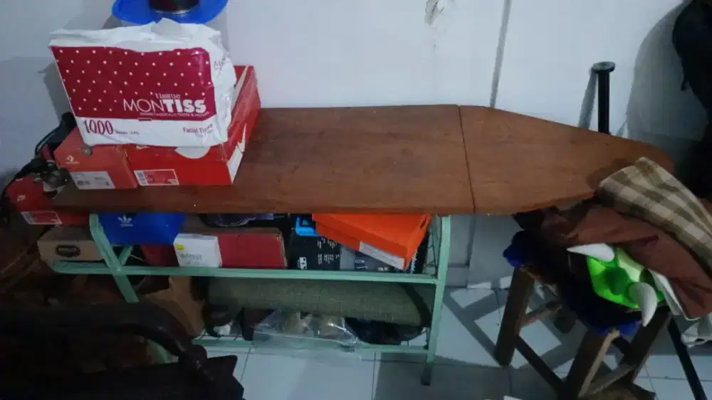 Meja setrika antik lawas jadul