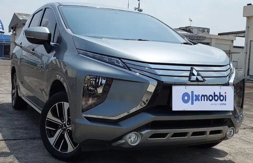 TDP 10JT Mitsubishi Xpander 1.5 Sport Bensin-AT Abu-Abu 2019