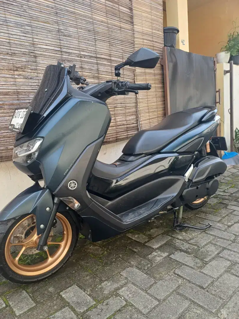 Nmax 2023 hijau army,keyless non Abs(B jaksel)
