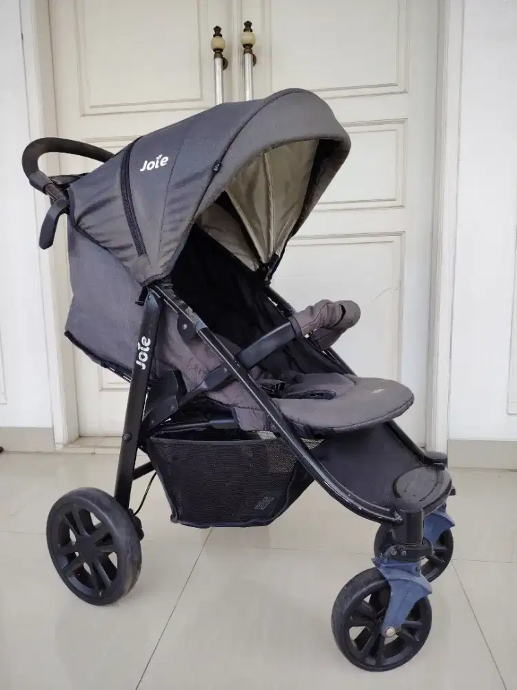 Stroller joie lite trax 4