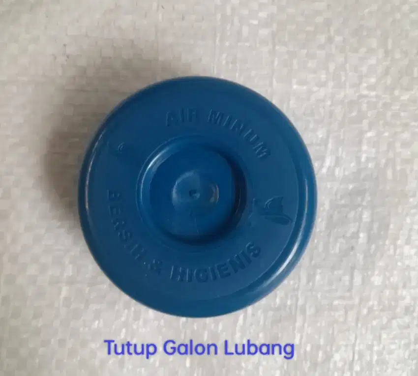 Tutup galon isi ulang