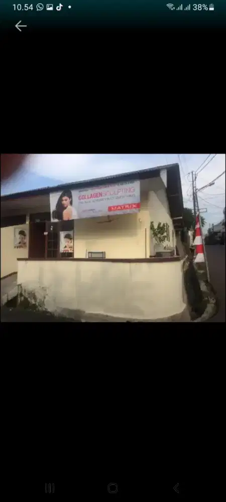 Di butuhkan Karyawan SALON (Khusus Wanita)