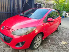 Mazda 2 2012 Bensin