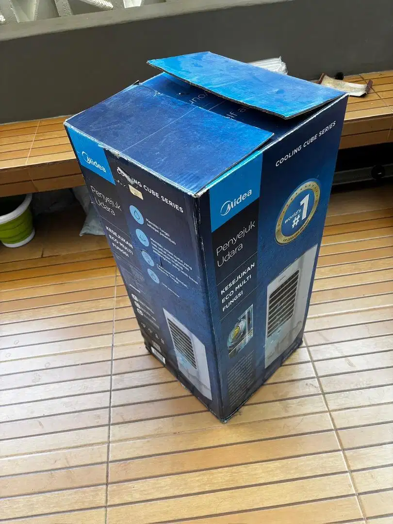 MIDEA AIR COOLER AC100-18B