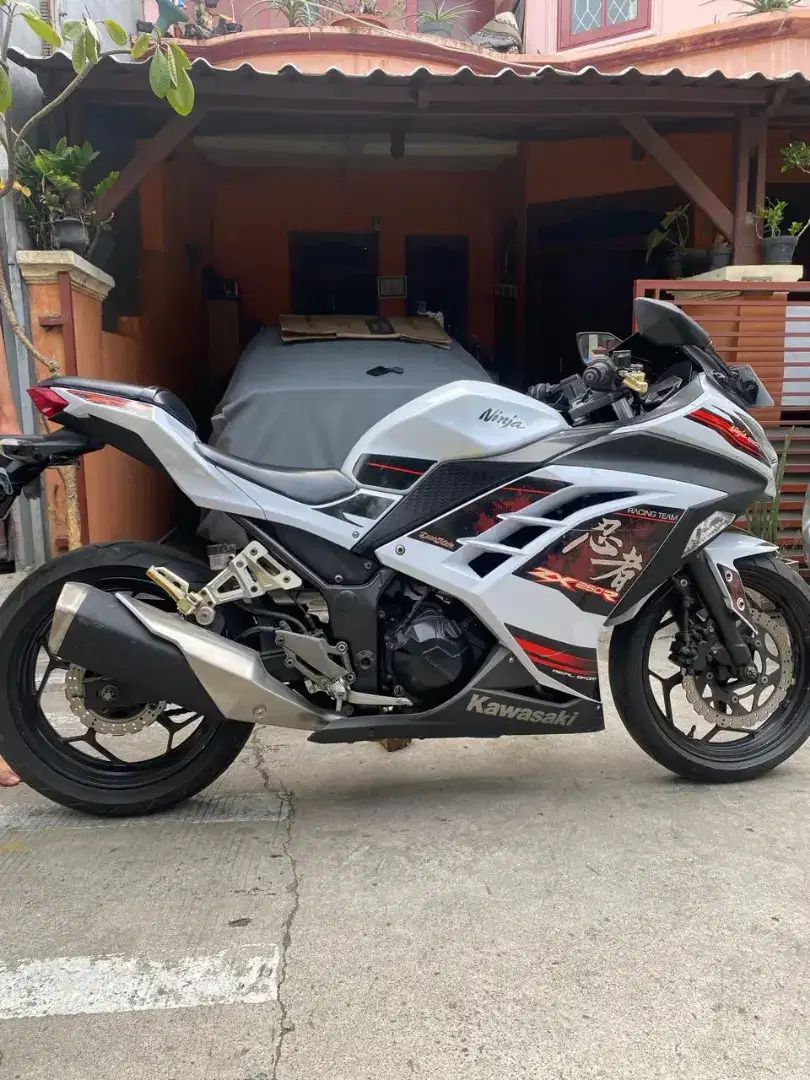 Kawasaki Ninja 250 2012 Putih