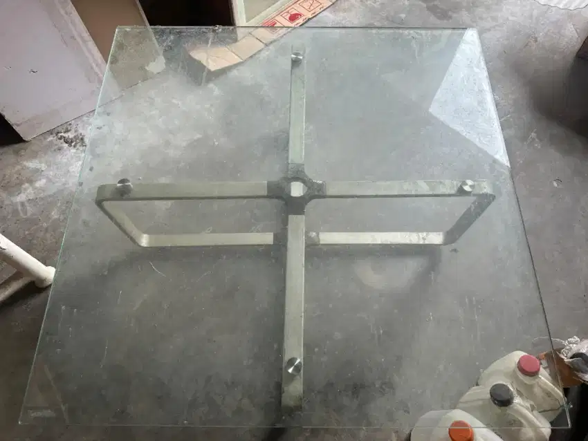 Meja Ruang Tamu - Coffee Table Kaca