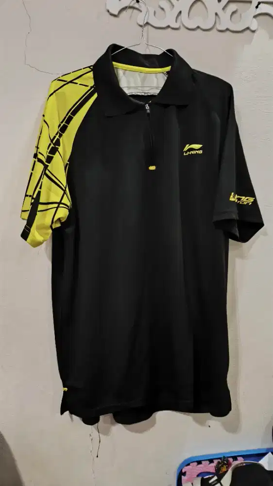JERSEY BADMINTON LI-NING ZIPPER
Size XL