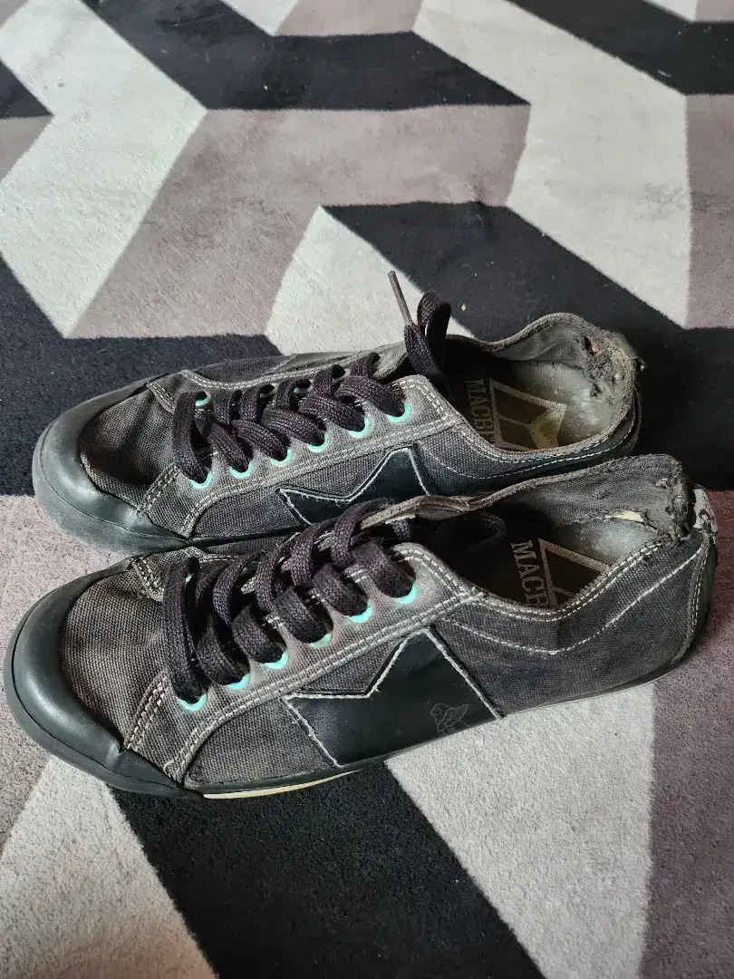 Dijual sepatu macbeth eliot classic Gen 3 full black