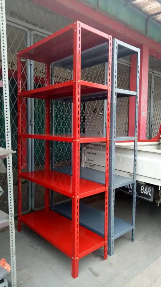 Rak besi cocok buat di gudang,kantor,dan dll