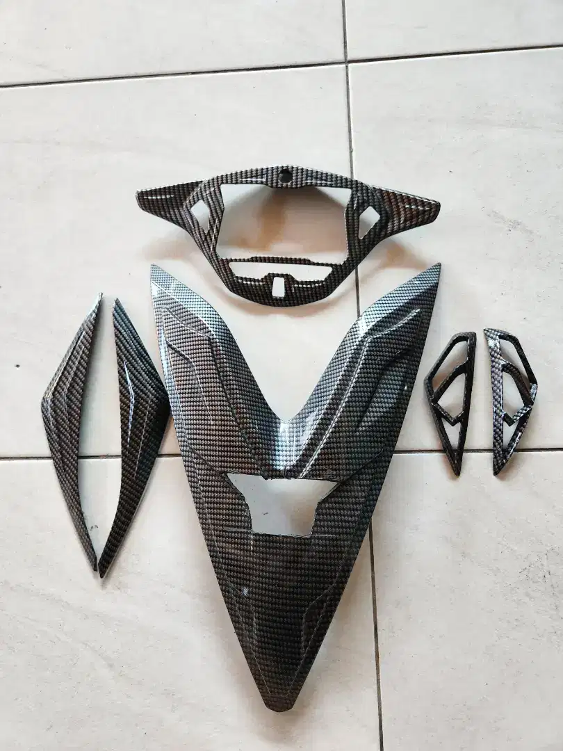 Accesories cover carbon aerox