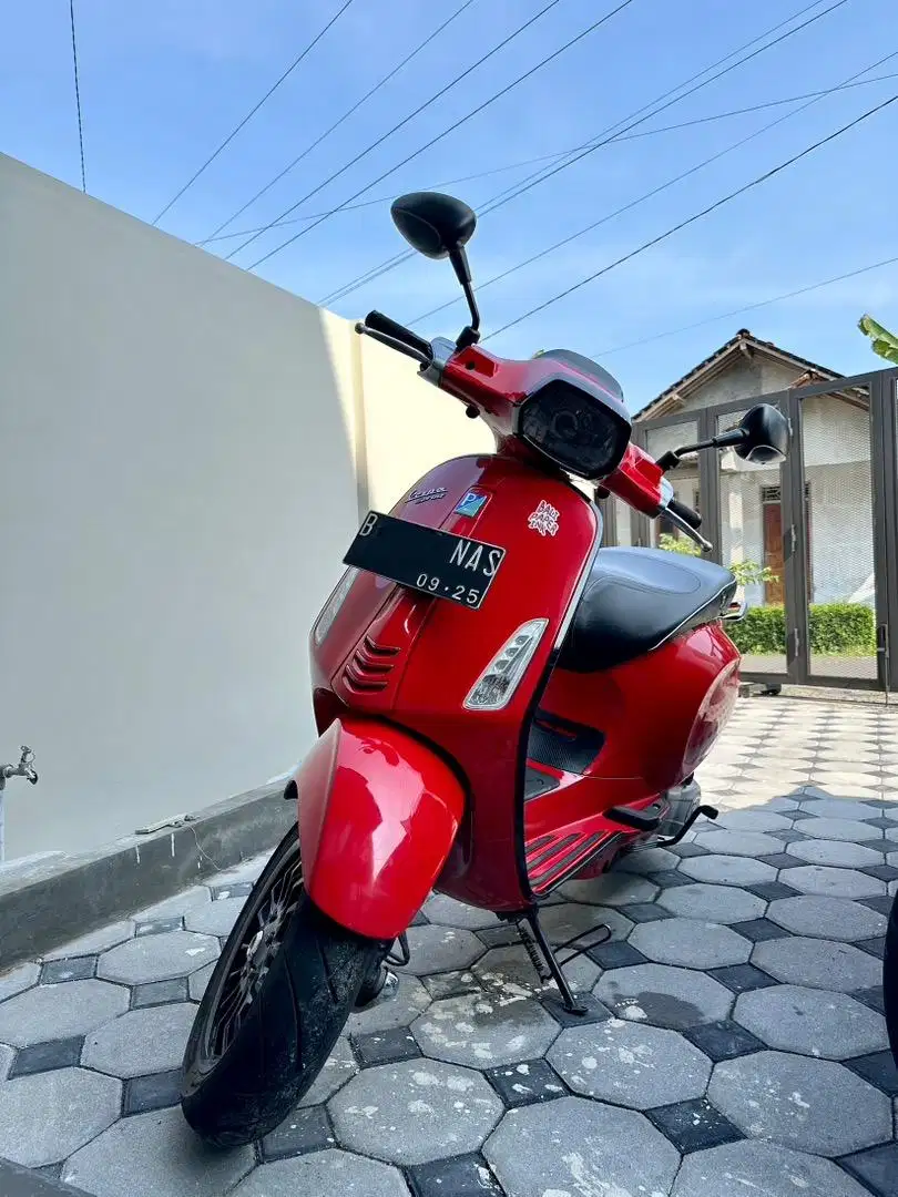 DIJUAL / FOR SALE PIAGGIO VESPA SPRINT 3V ie 2015