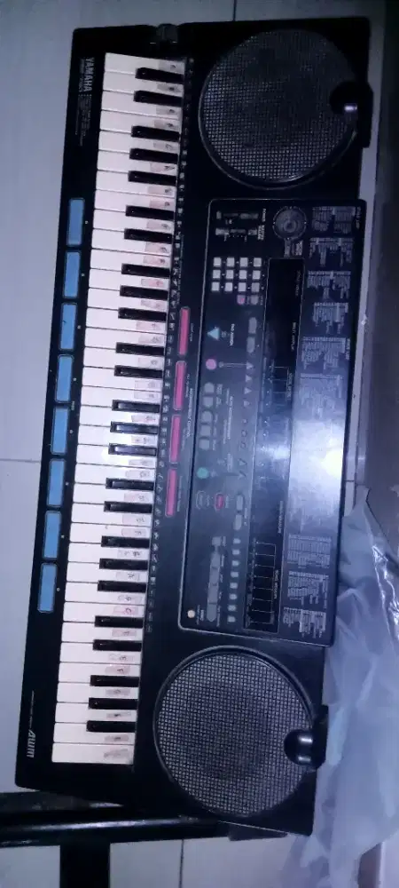 keyboard yamaha pss 790