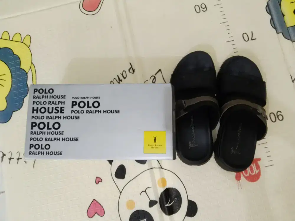 Sandal Merek Polo size 42