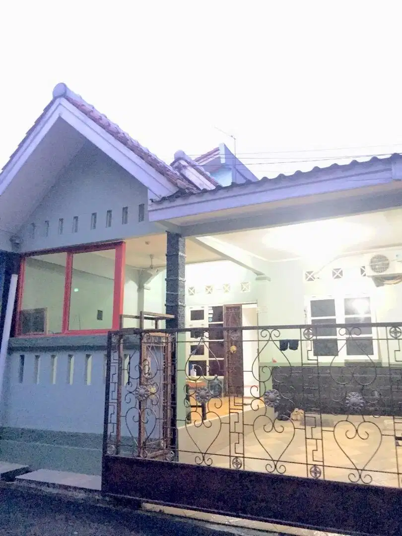 Dijual rumah di BSD