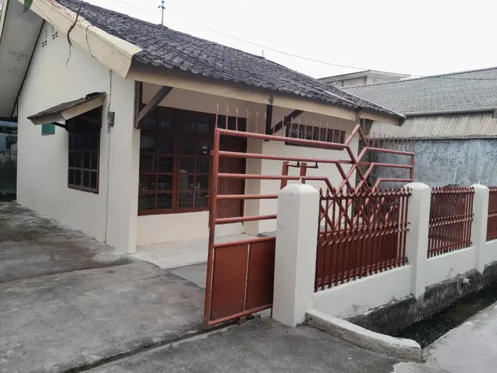 Disewakan Rumah Kompleks Hartaco Indah Jl. Dg. Tata