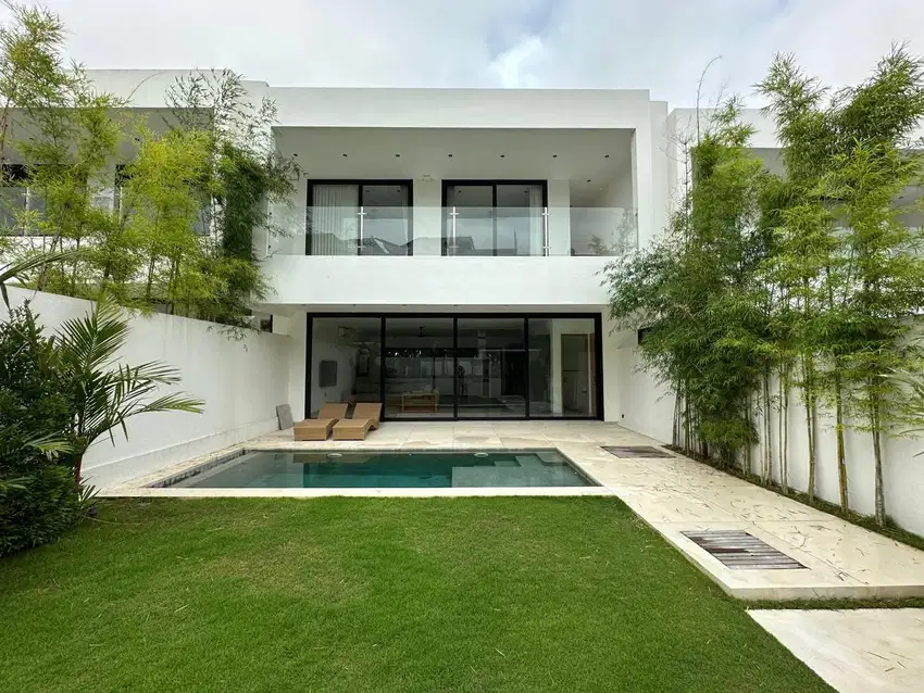 A HARMONIOUS BLEND OF COMFORT AND STYLE IN TUMBAK BAYUH