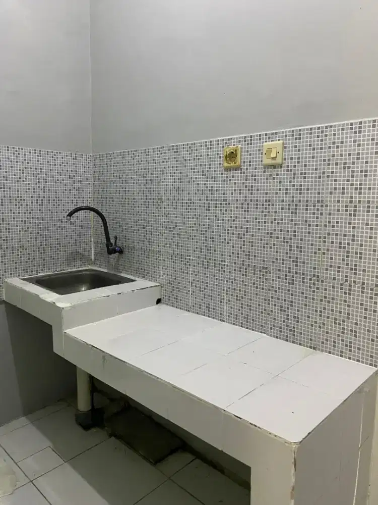 Rumah Petak Cantik Strategis