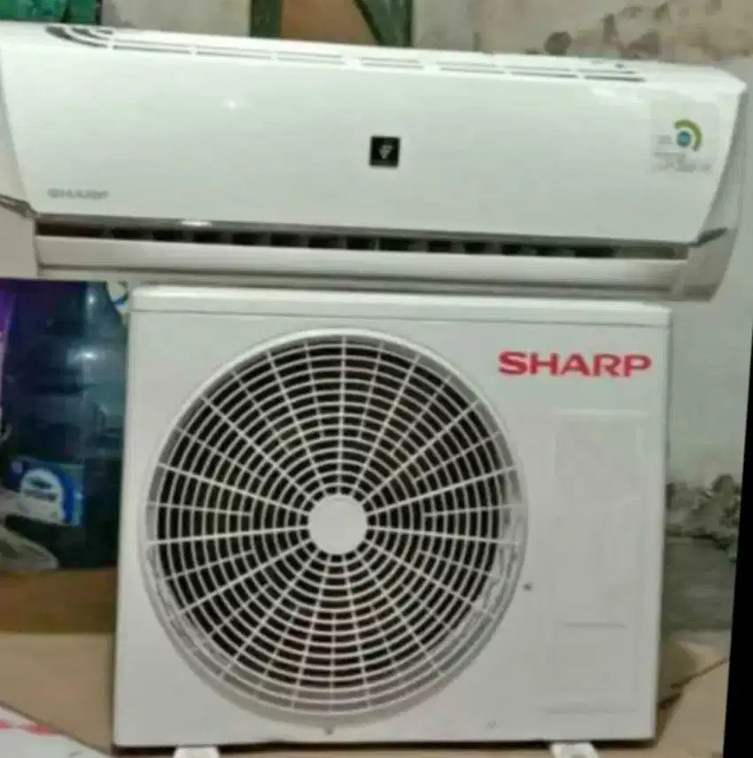 Jual ac Sharp 1/2 pk r 32 lowwat 360 watt kondisi 95% ori semua