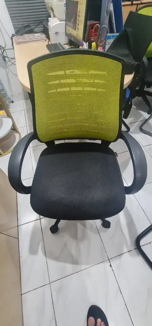 Kursi Kantor Informa