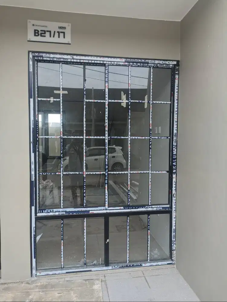 Pintu Aluminium - Pintu kaca - sekat ruangan - pintu partisi