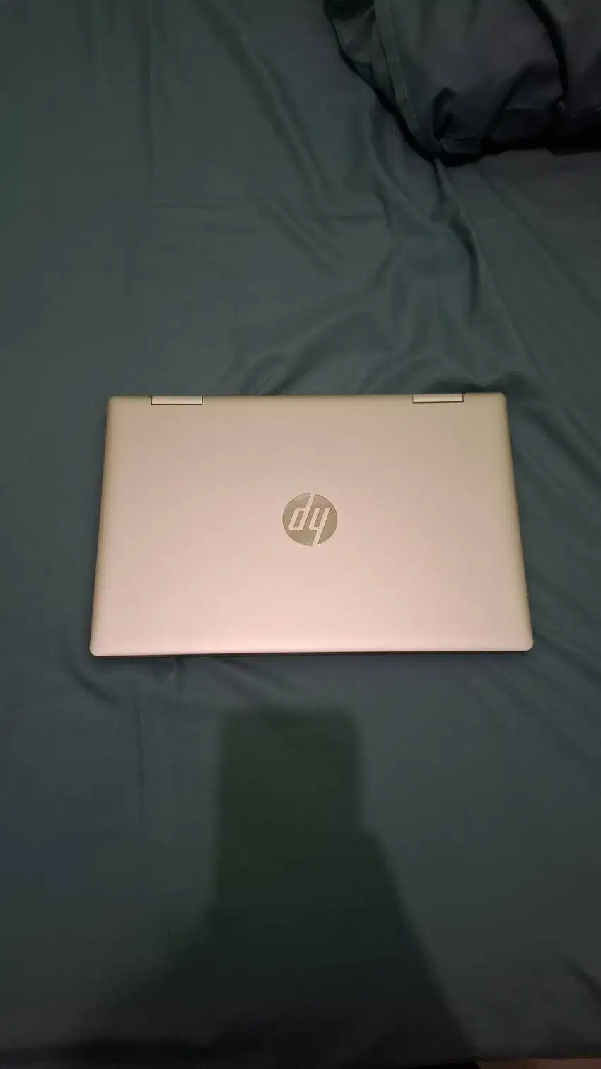 DIJUAL LAPTOP HP PAVILIUN X360 TIPE ek0114TU KONDISI BAGUS