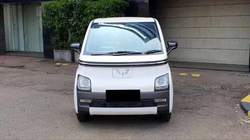 Wuling Air EV Standard Range Lite Listrik Putih 2024 Like New Low Km