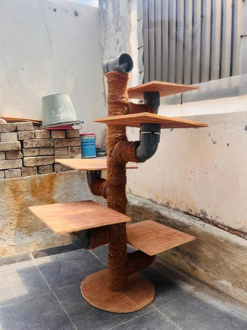 Cat Tree - Pohon Kucing - Cakaran Kucing -Cat Stracher Nego Sedikit