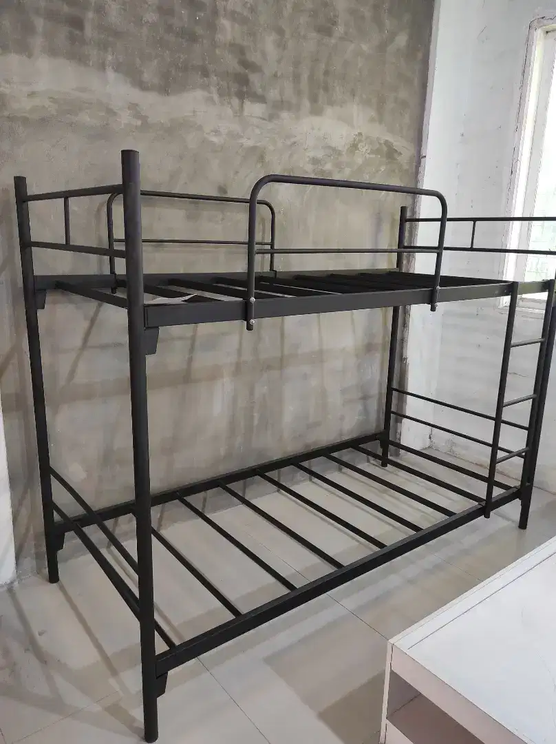 Bunk Bed Besi 2 Tingkat