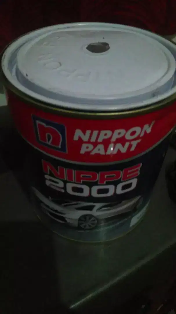 Cet nippon ada 23 kaleng