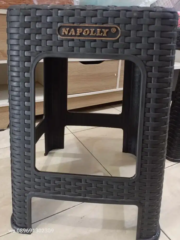 Kursi bakso merek napolly