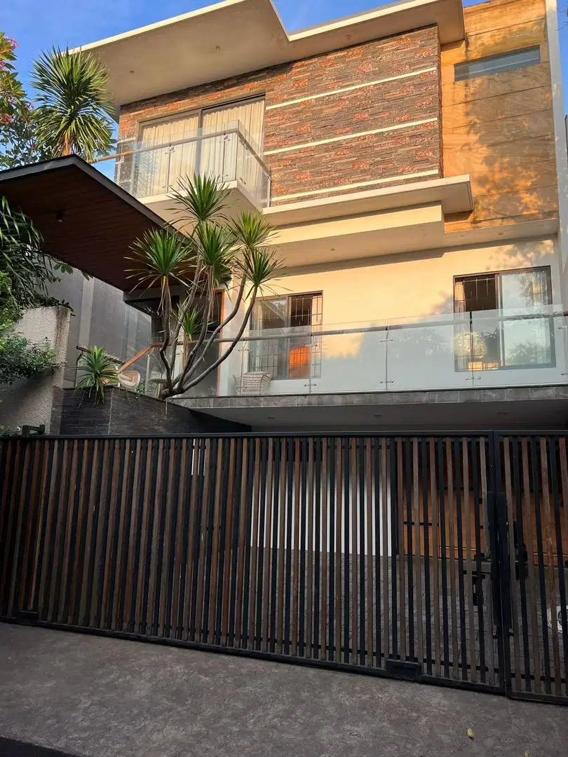 Dijual Rumah Mewah Di Bukit Mas Rempoa Jakarta Selatan