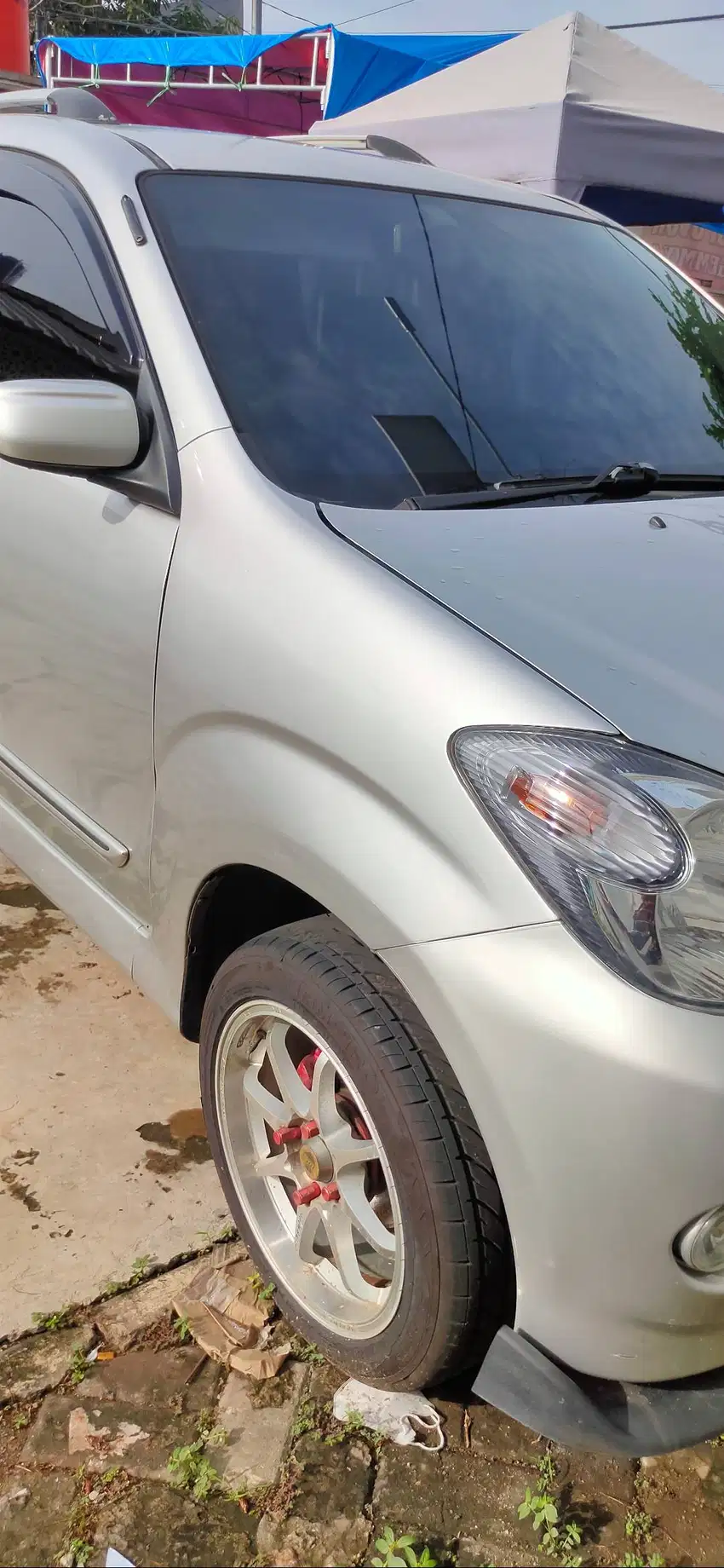 XENIA 2004 57JT NEGO