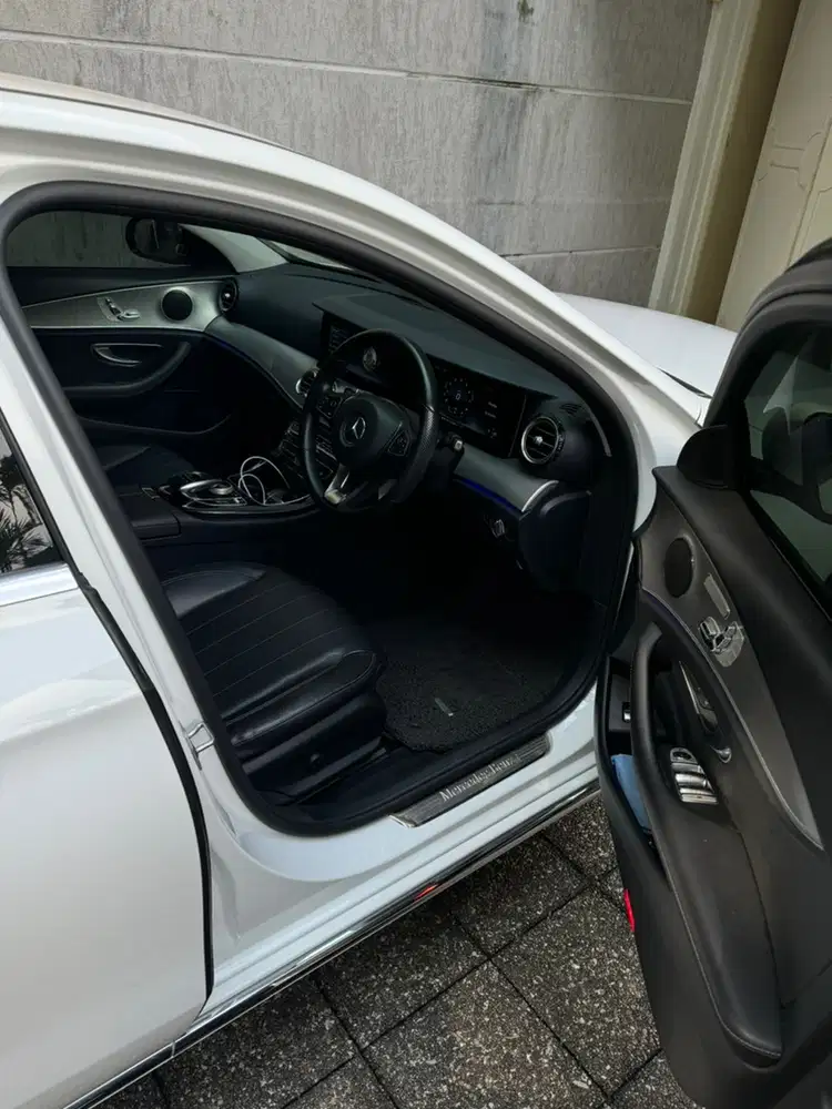 Mercedes-Benz E250 2017 Bensin