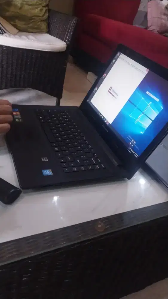 Jual cepat laptop lenovo G40 slim