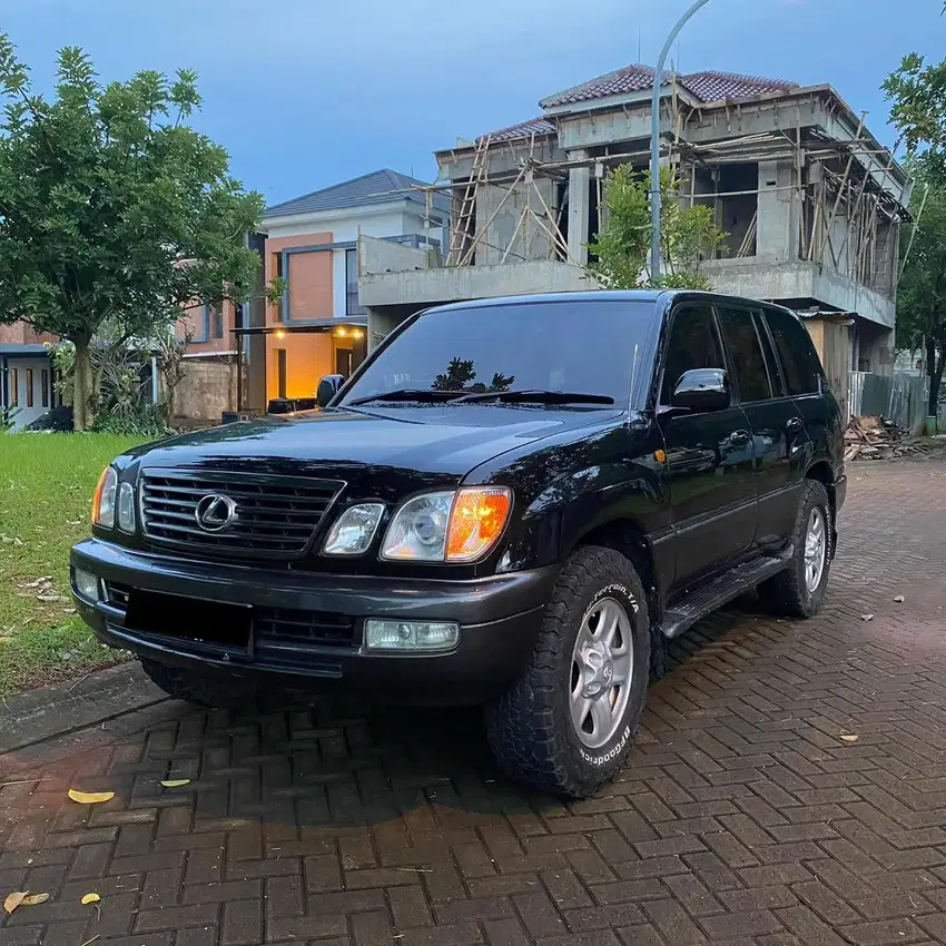 Lexus LX 470 AT Zigzag