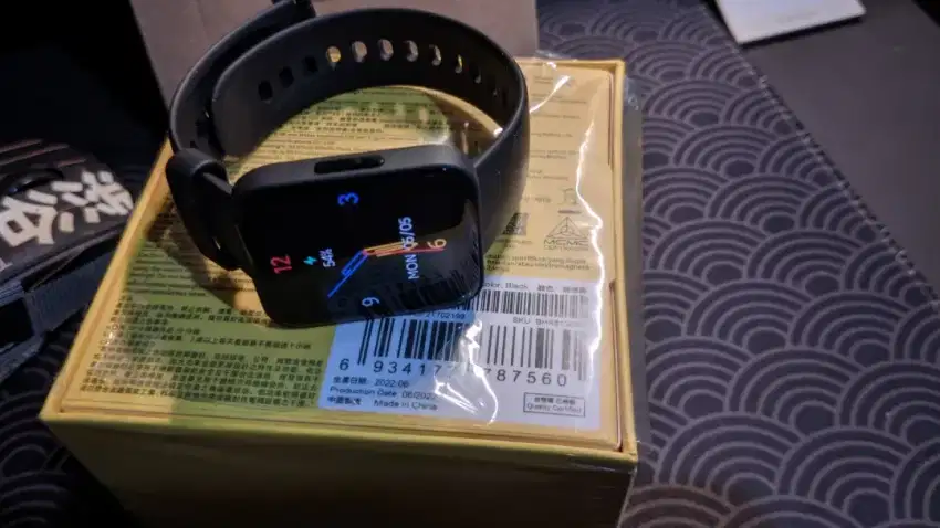Poco Watch aka Redmi Watch 2 Pro Amoled Always on Display