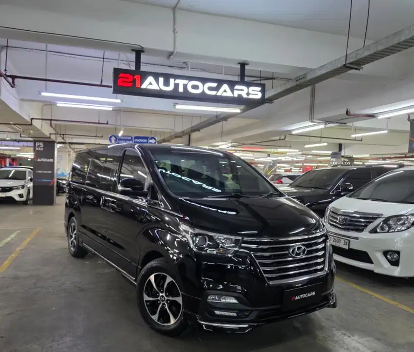 Hyundai H1 2.5 CRDi Royale Diesel 2019 AT