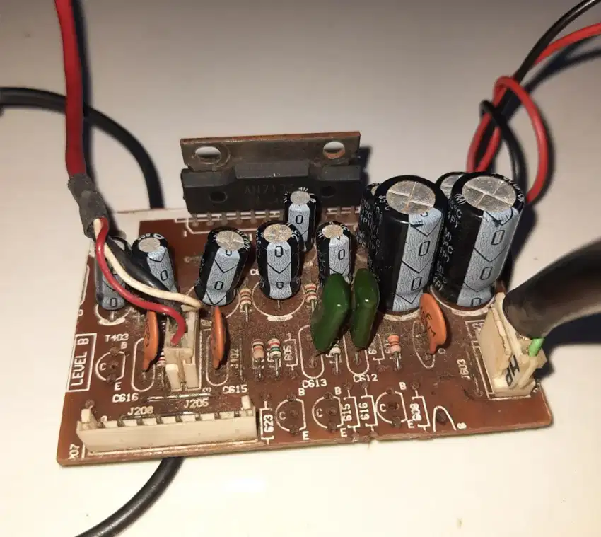 Amplifier copotan AN7135